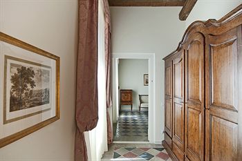 Le Clarisse Al Pantheon Hotel