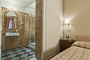 Hotel Le Clarisse Al Pantheon 3*